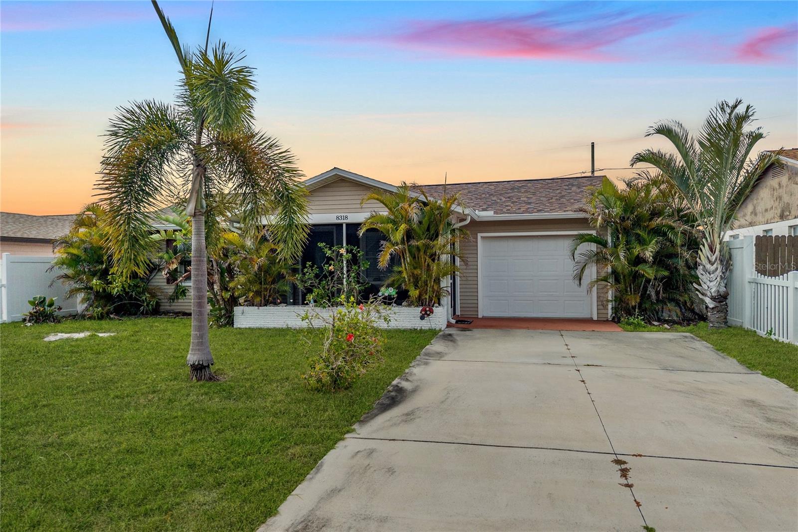 Image 31 of 32 For 8318 76th Avenue