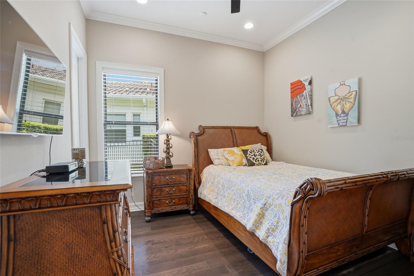 Image 28 of 100 For 28555 Corbara Place