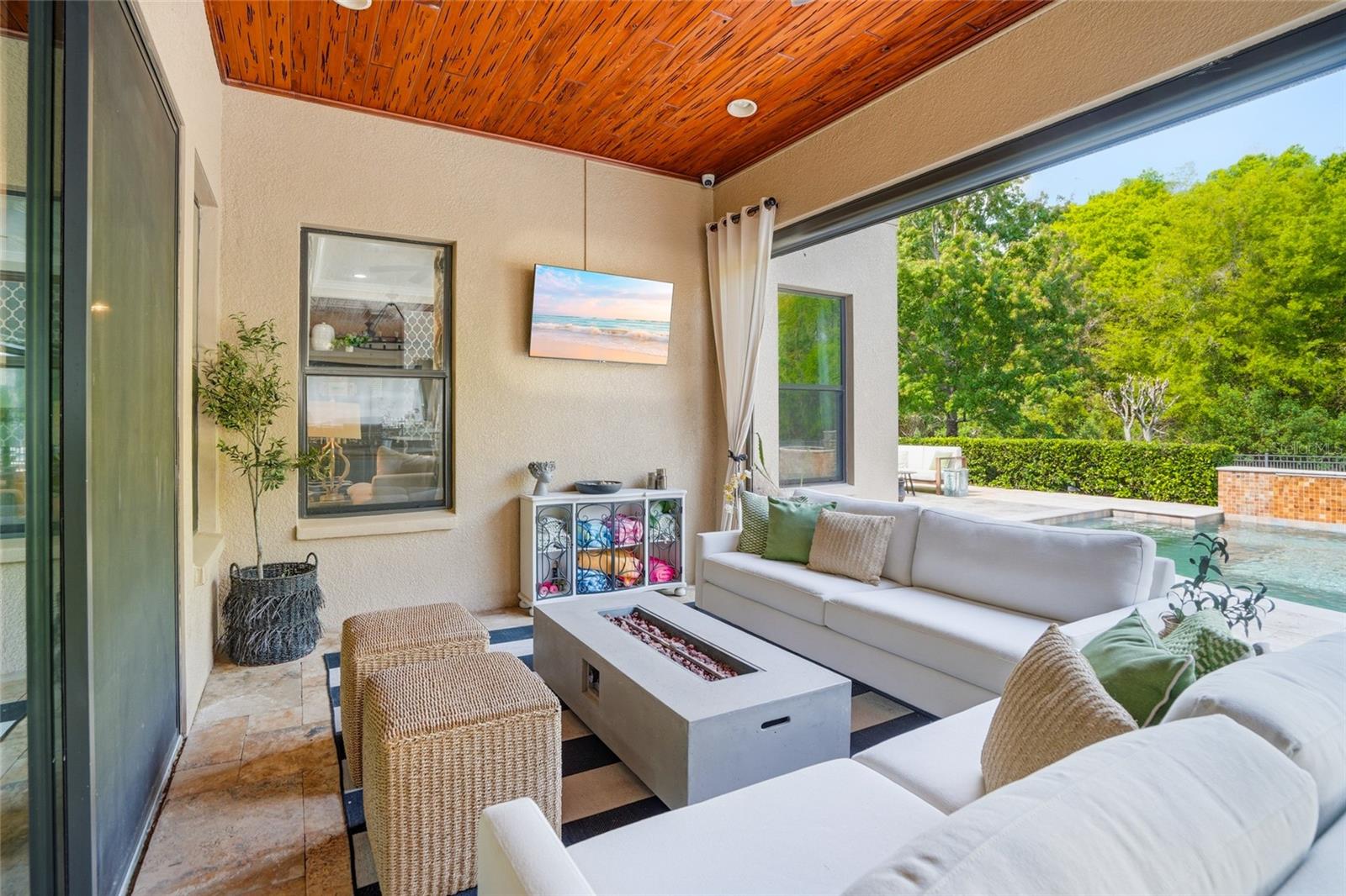 Image 58 of 100 For 28555 Corbara Place