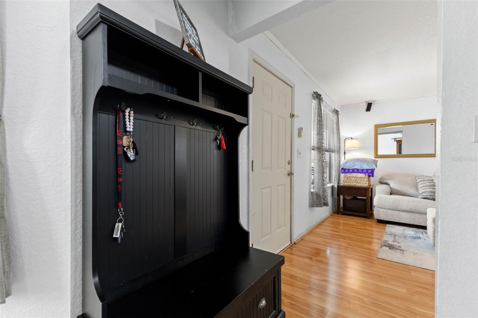 Image 16 of 42 For 11119 Mahin Lane