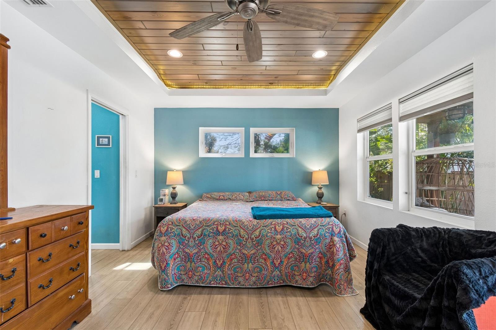 Image 18 of 46 For 6226 8th Avenue S