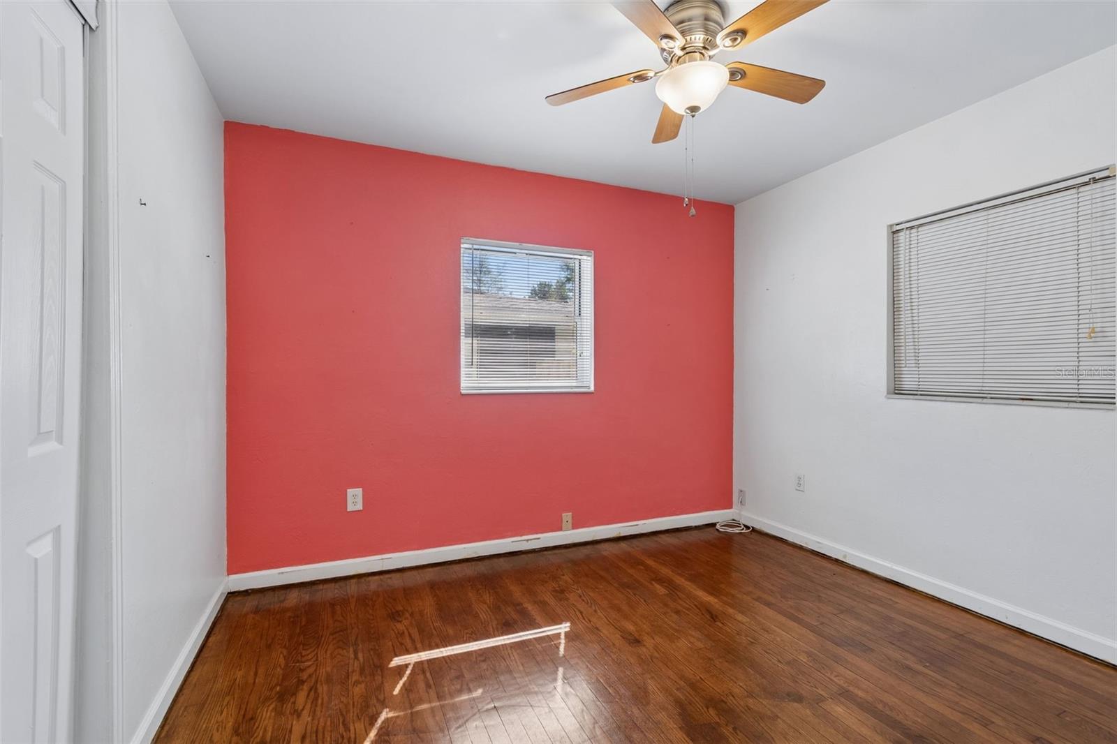 Image 29 of 46 For 6226 8th Avenue S