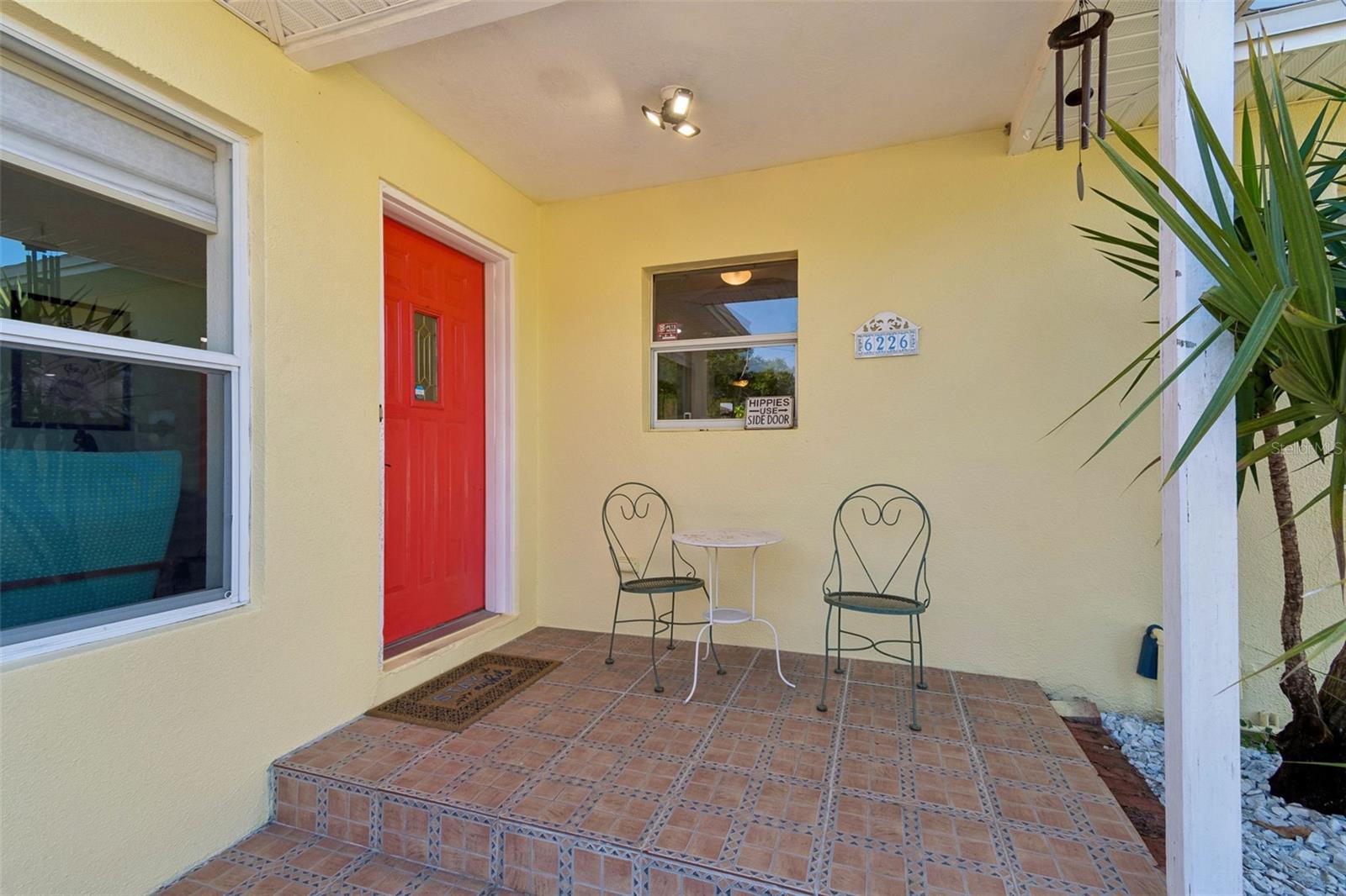 Image 5 of 46 For 6226 8th Avenue S