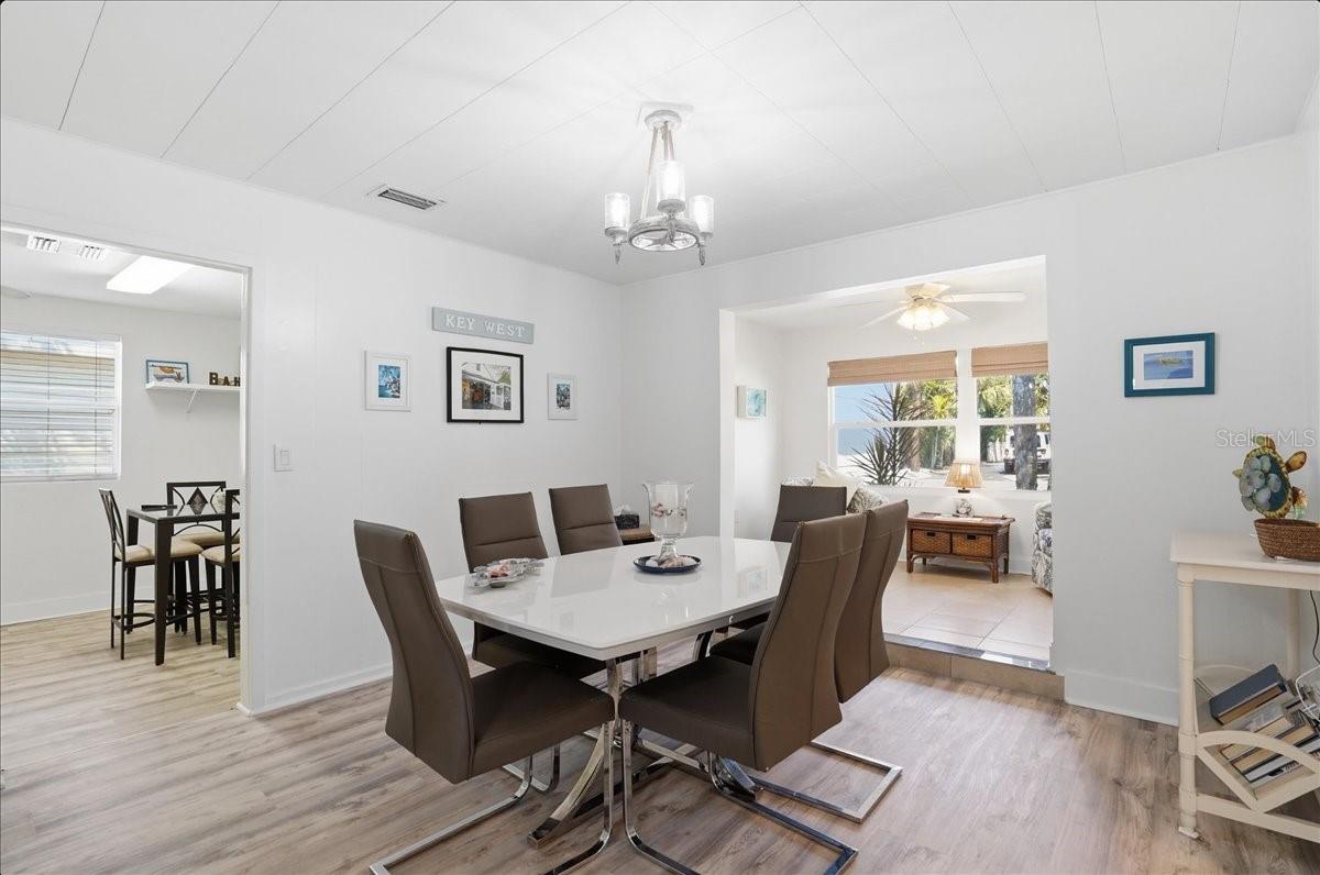 Image 20 of 75 For 221 41st Avenue