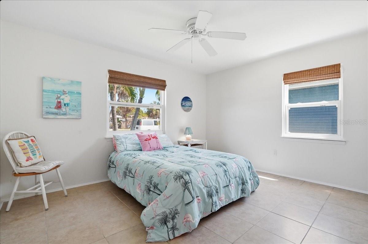 Image 38 of 75 For 221 41st Avenue