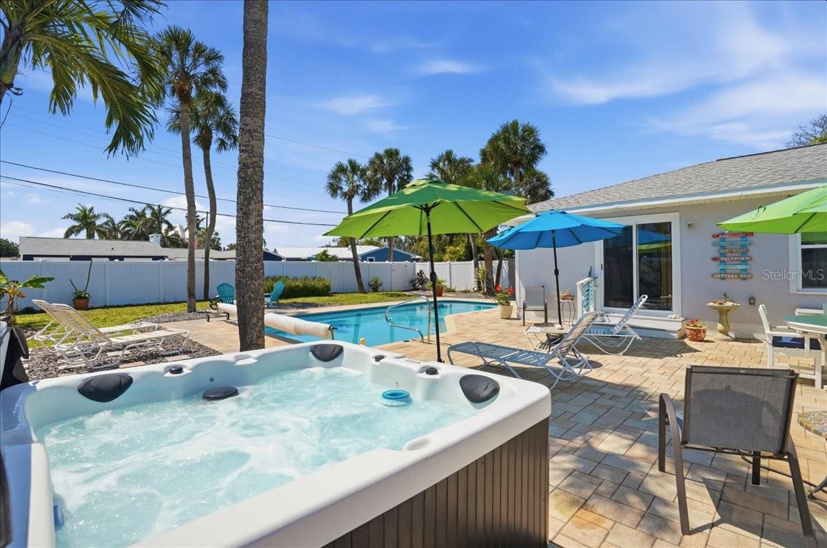 Image 44 of 75 For 221 41st Avenue