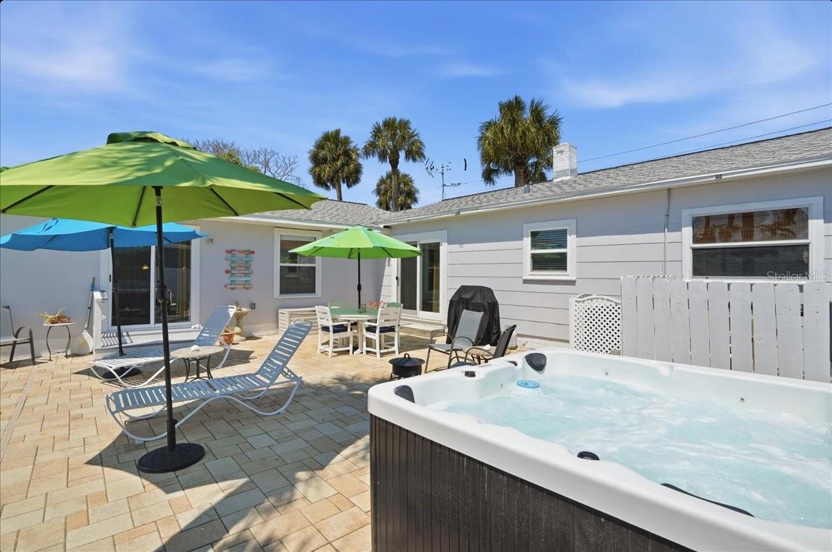 Image 46 of 75 For 221 41st Avenue