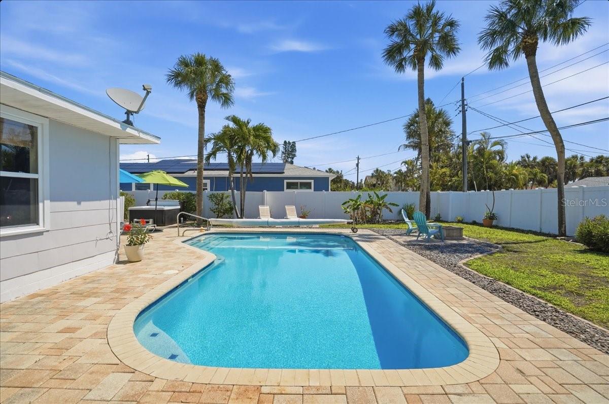 Image 51 of 75 For 221 41st Avenue