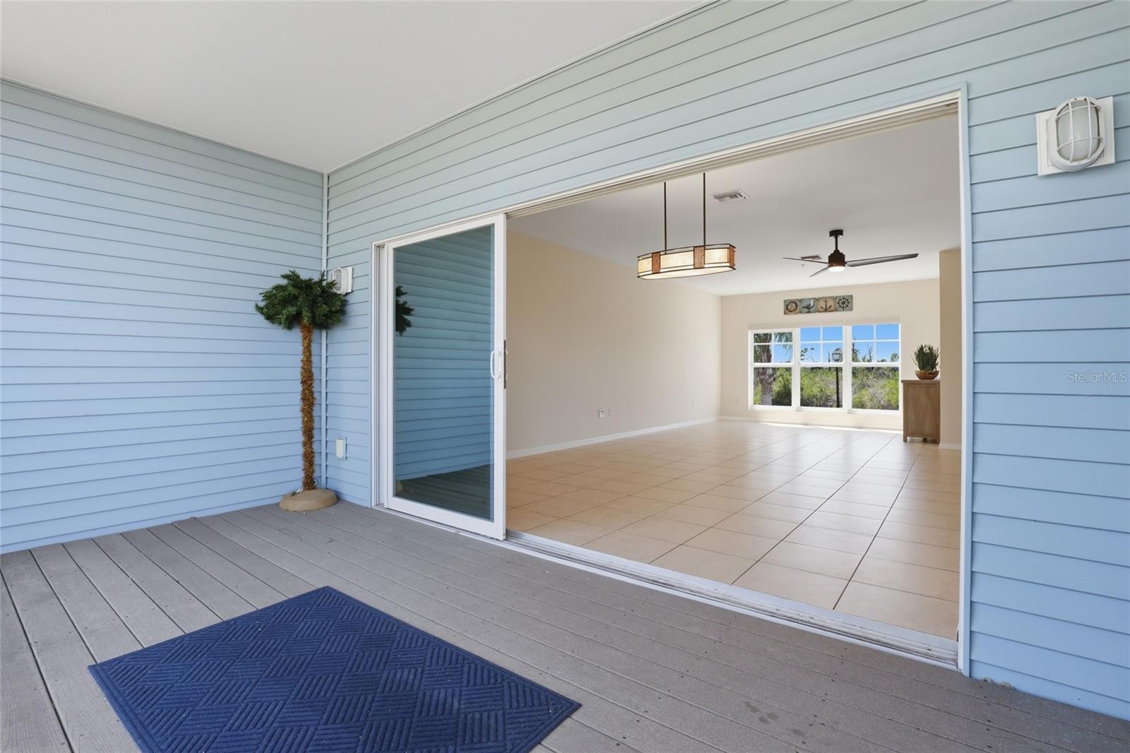 Image 22 of 40 For 3929 Cape Haze Drive 103