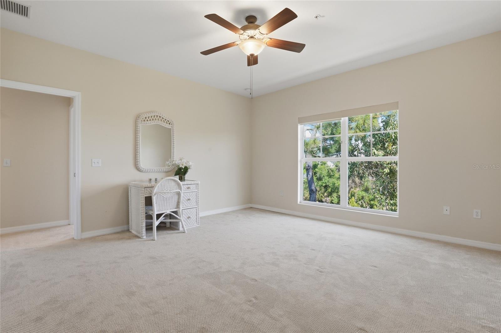 Image 24 of 40 For 3929 Cape Haze Drive 103