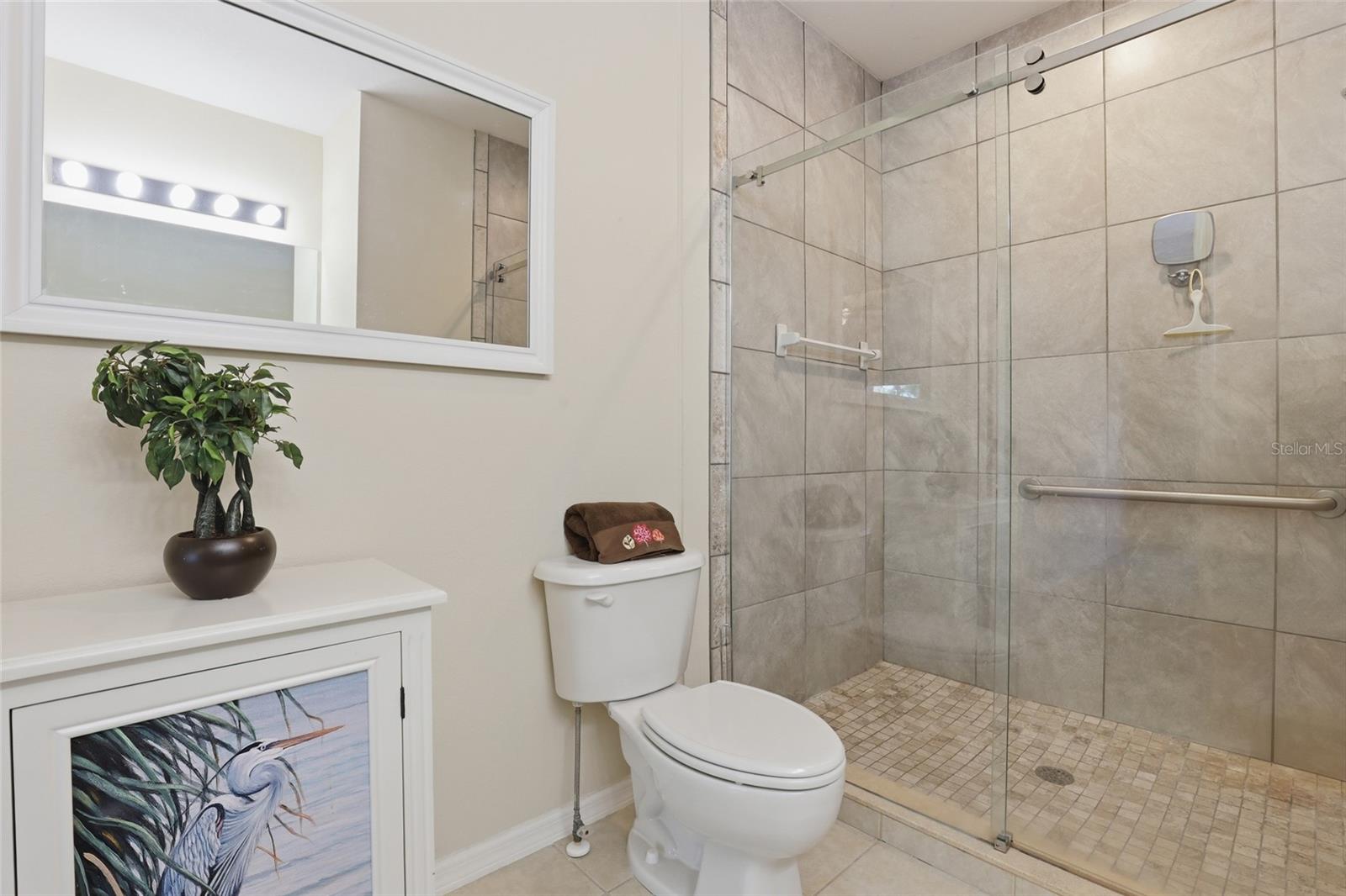 Image 27 of 40 For 3929 Cape Haze Drive 103