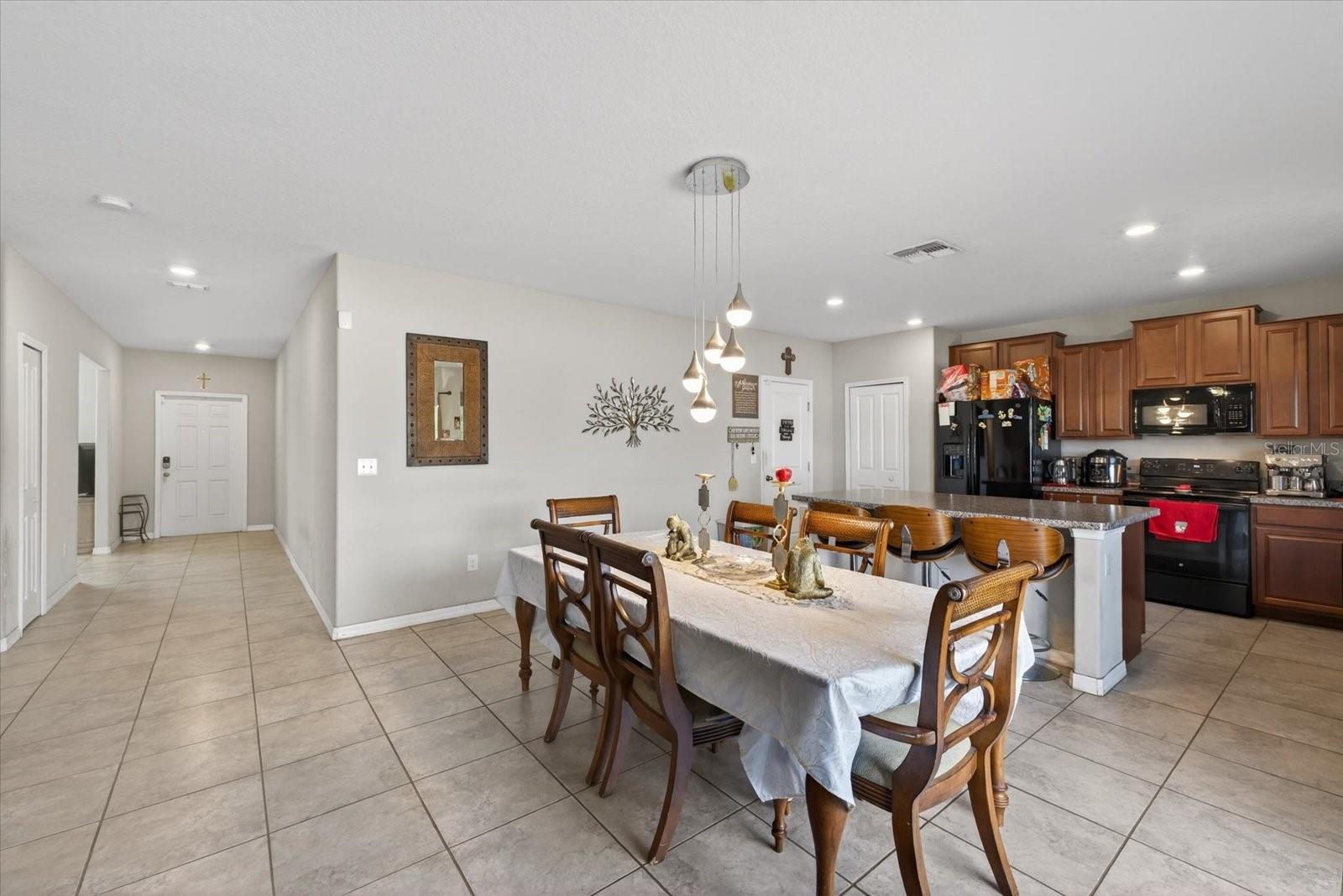 Image 16 of 49 For 14825 Crescent Rock Drive