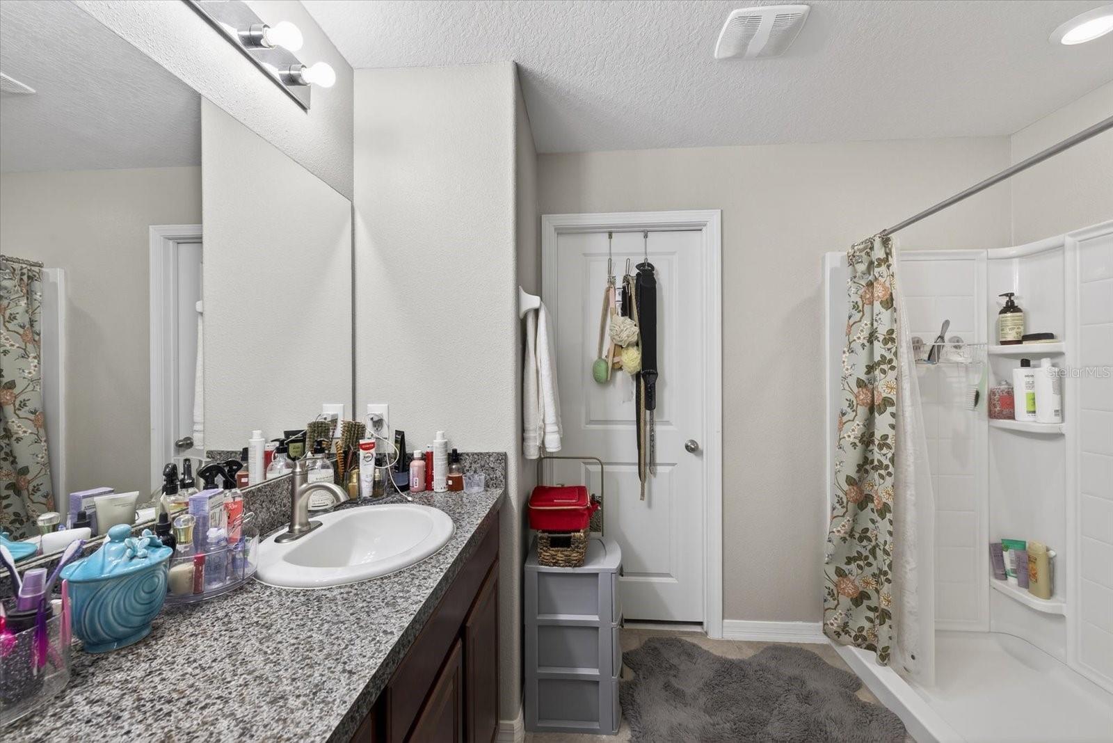 Image 23 of 49 For 14825 Crescent Rock Drive