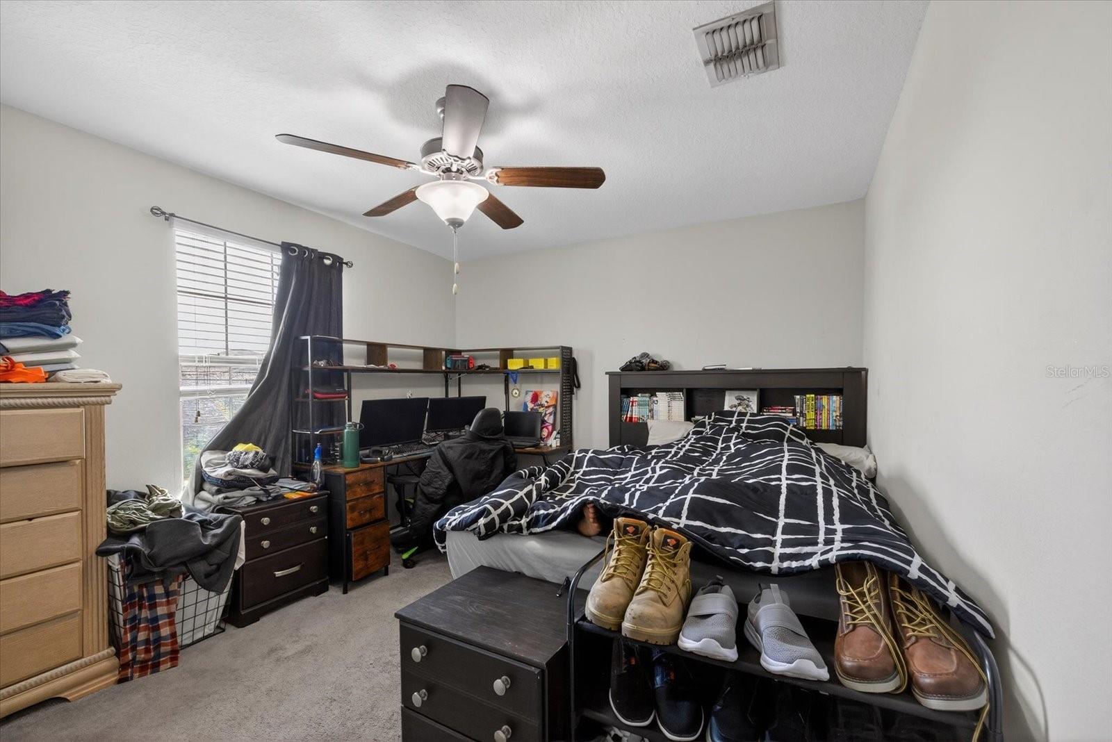 Image 35 of 49 For 14825 Crescent Rock Drive