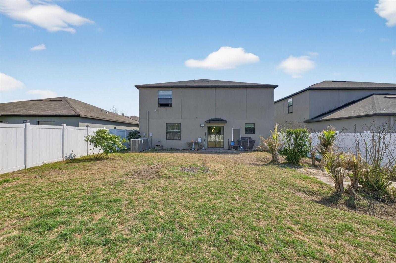 Image 40 of 49 For 14825 Crescent Rock Drive