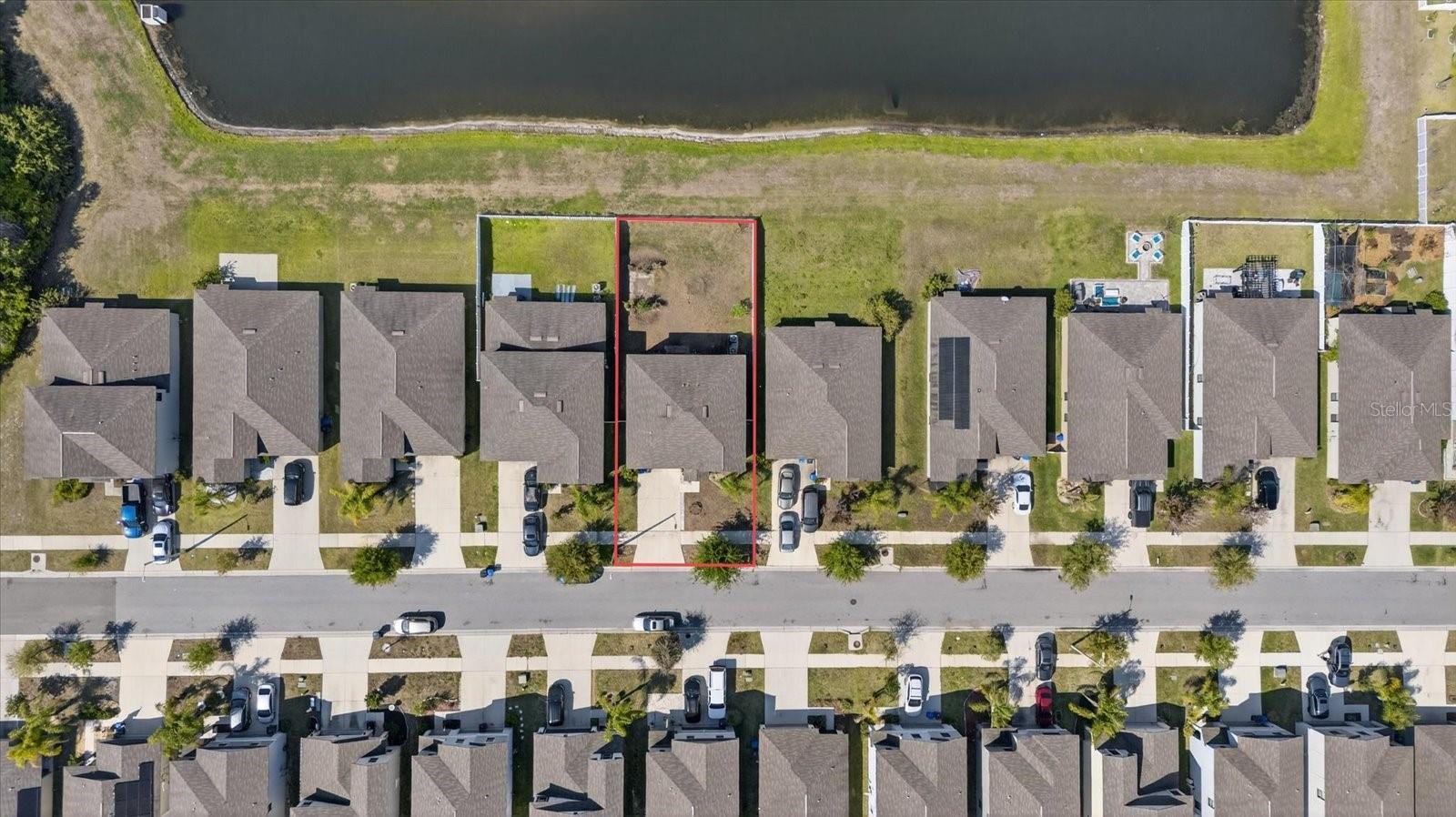 Image 7 of 49 For 14825 Crescent Rock Drive