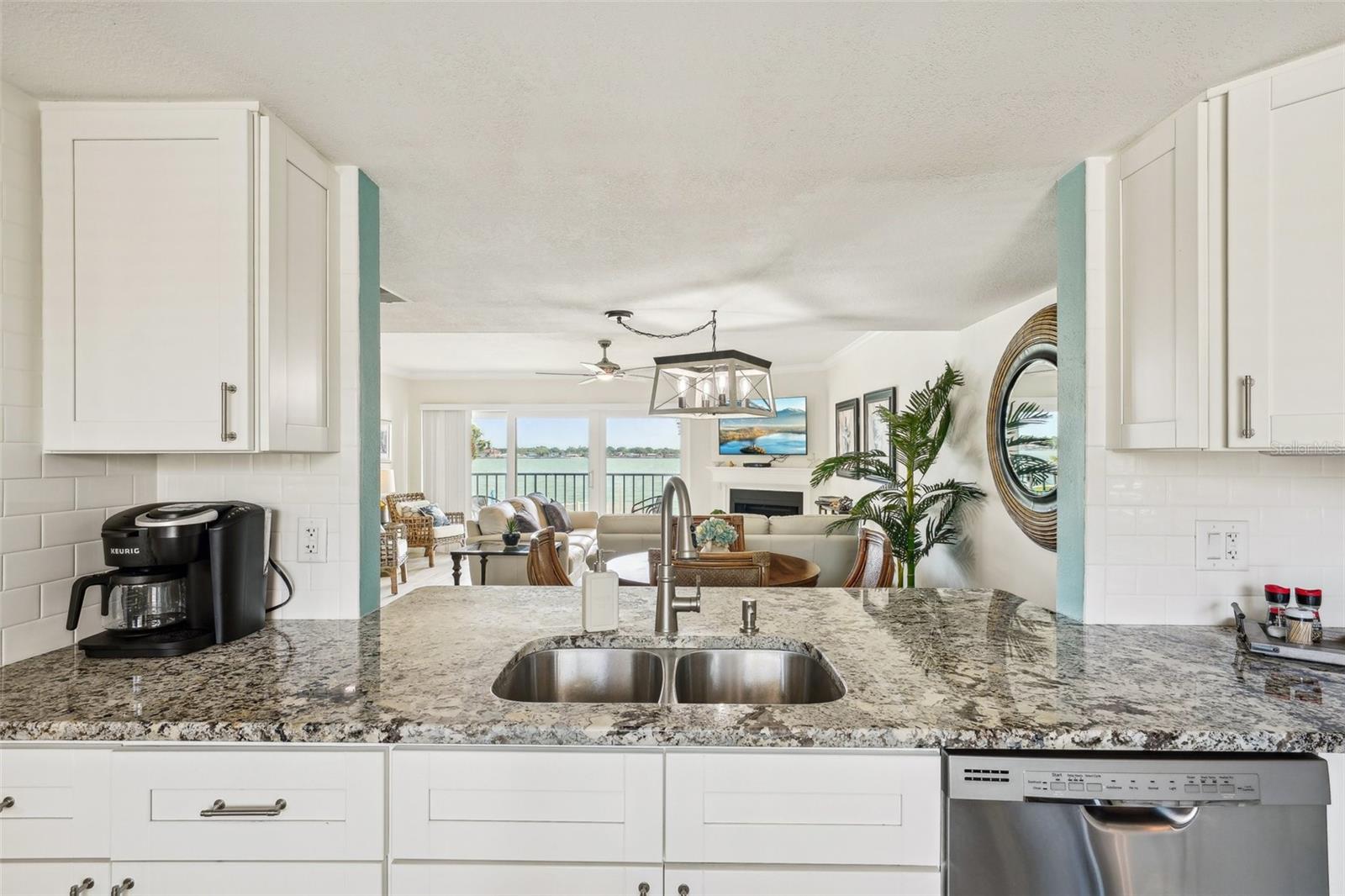 Image 23 of 47 For 7520 Sunshine Skyway Lane S T18