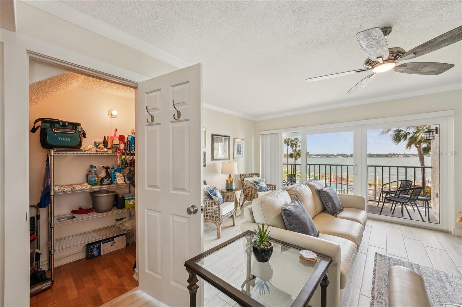 Image 27 of 47 For 7520 Sunshine Skyway Lane S T18