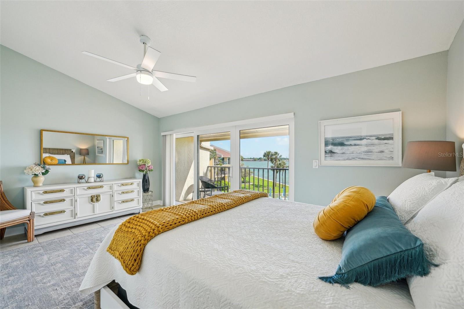 Image 32 of 47 For 7520 Sunshine Skyway Lane S T18