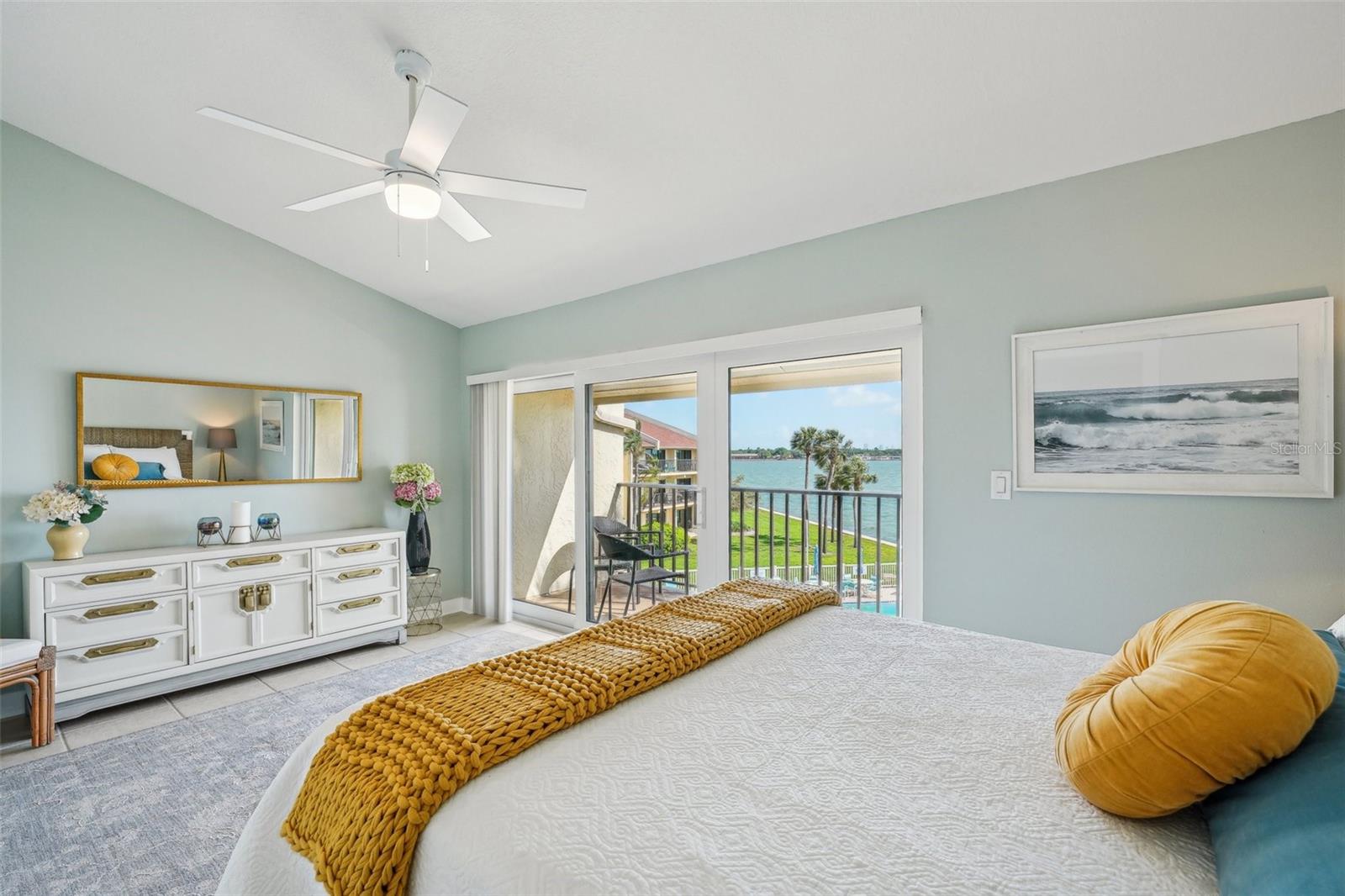 Image 33 of 47 For 7520 Sunshine Skyway Lane S T18