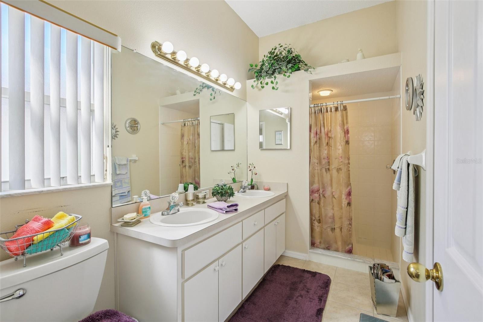 Image 24 of 57 For 8210 National Drive