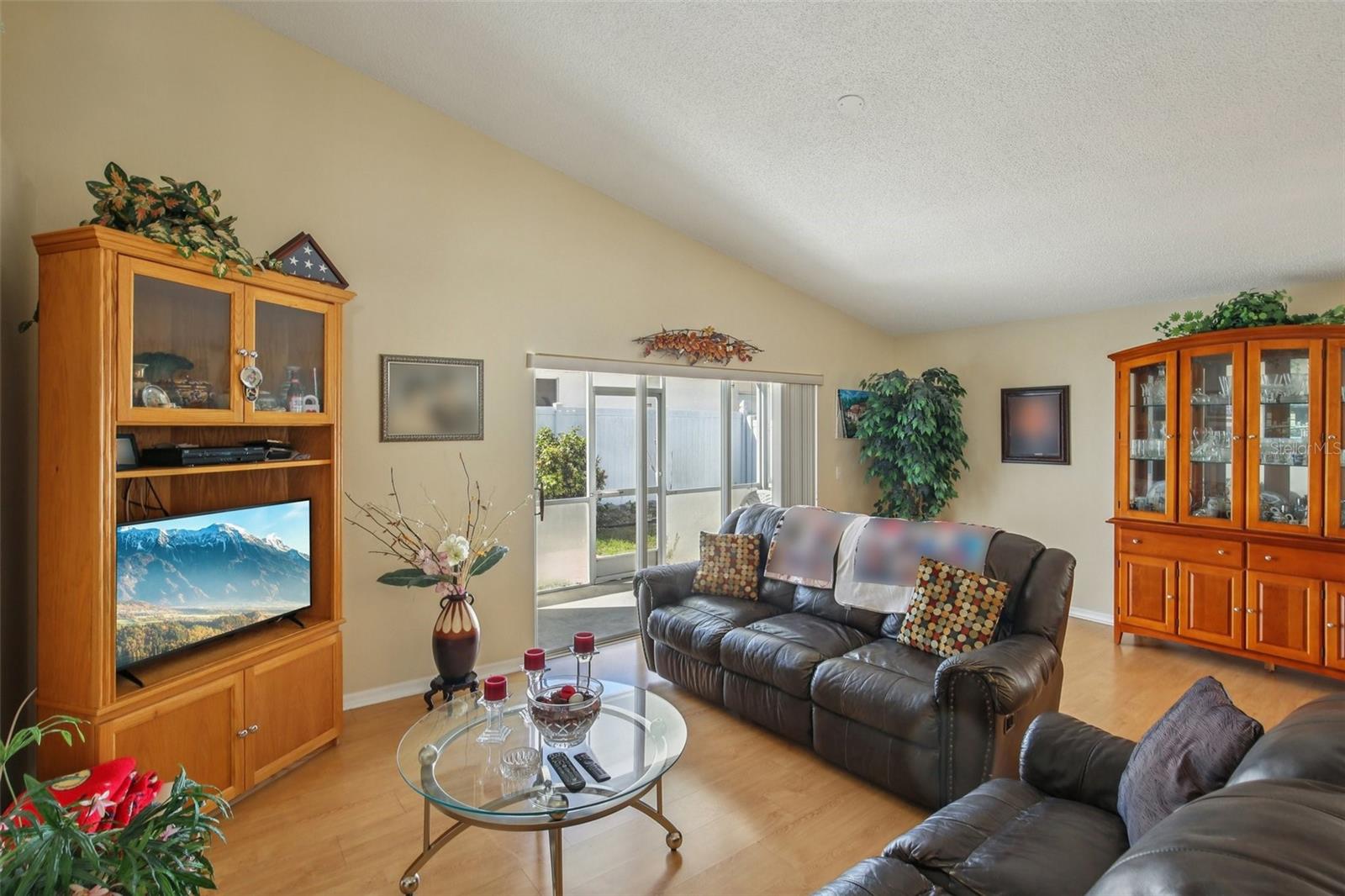 Image 8 of 57 For 8210 National Drive