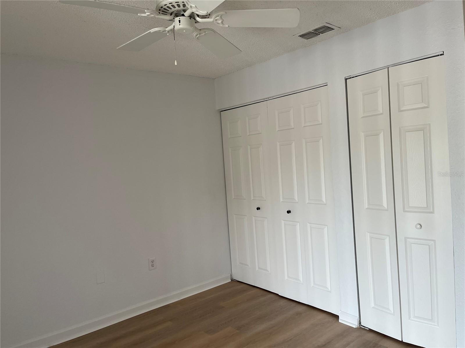 Image 11 of 24 For 10125 Sailwinds Boulevard N 203