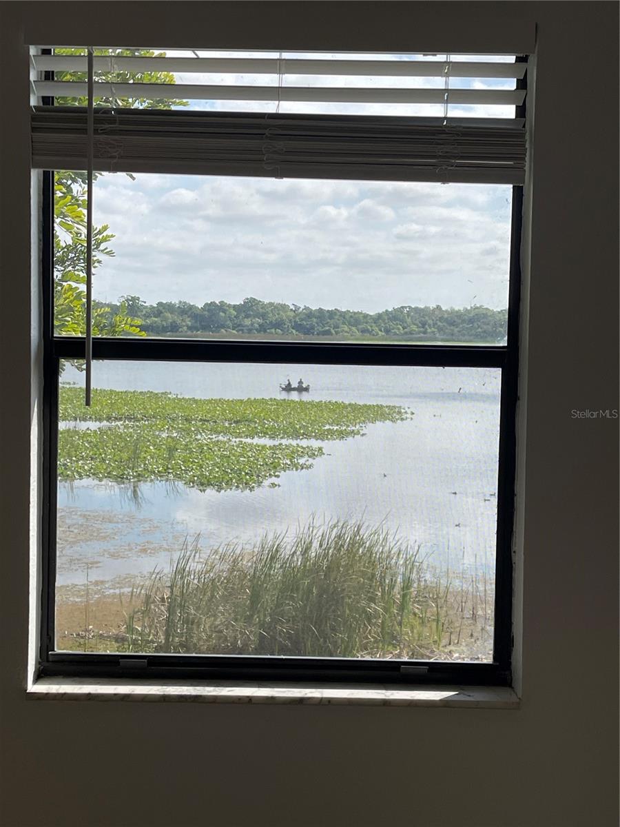 Image 18 of 24 For 10125 Sailwinds Boulevard N 203