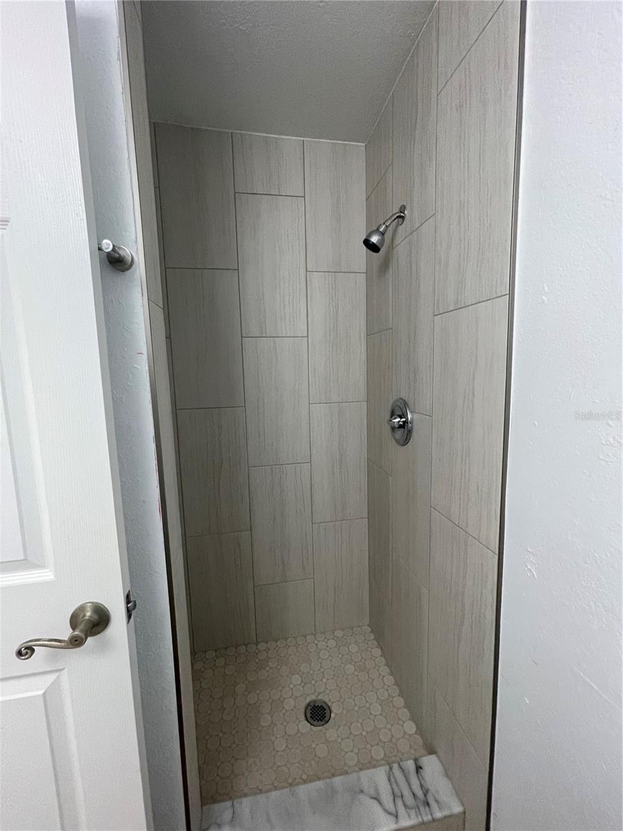 Image 22 of 24 For 10125 Sailwinds Boulevard N 203