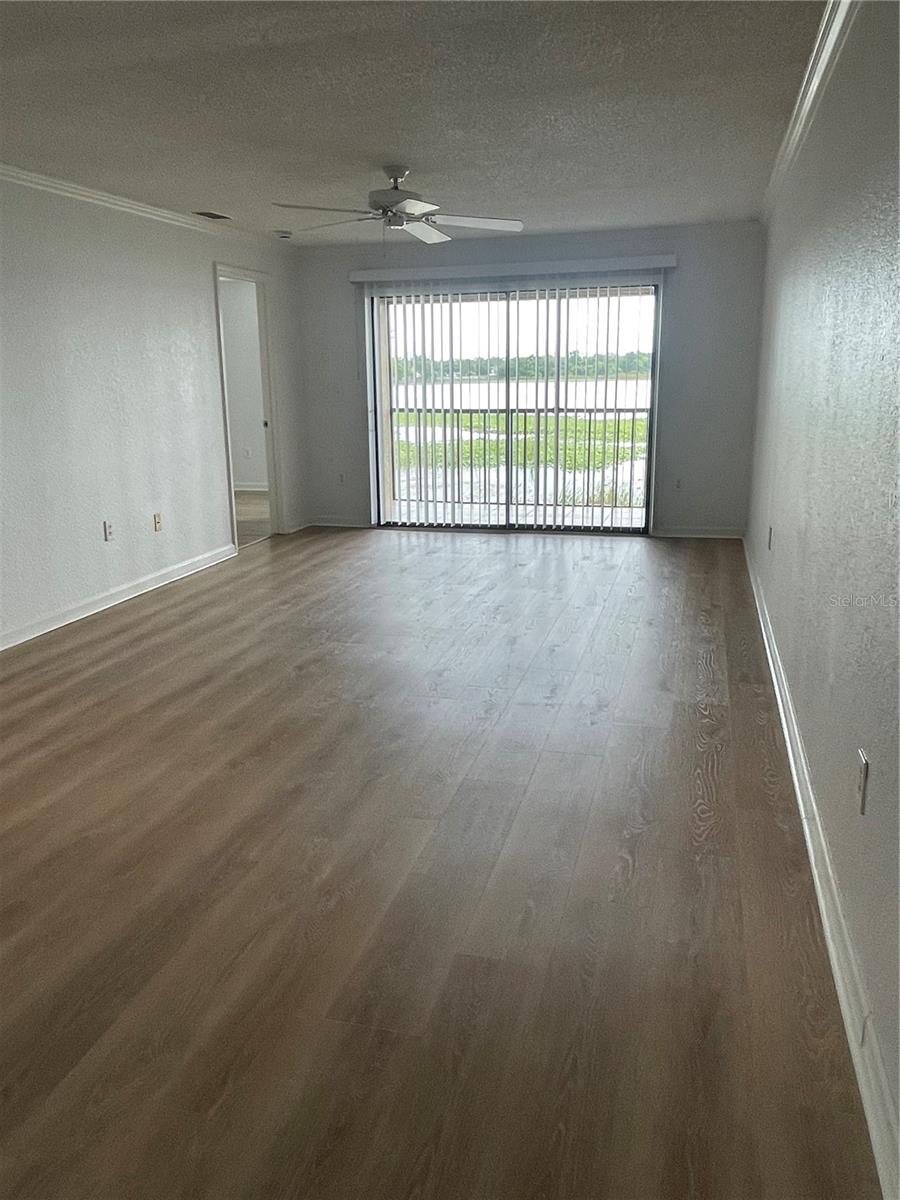 Image 9 of 24 For 10125 Sailwinds Boulevard N 203