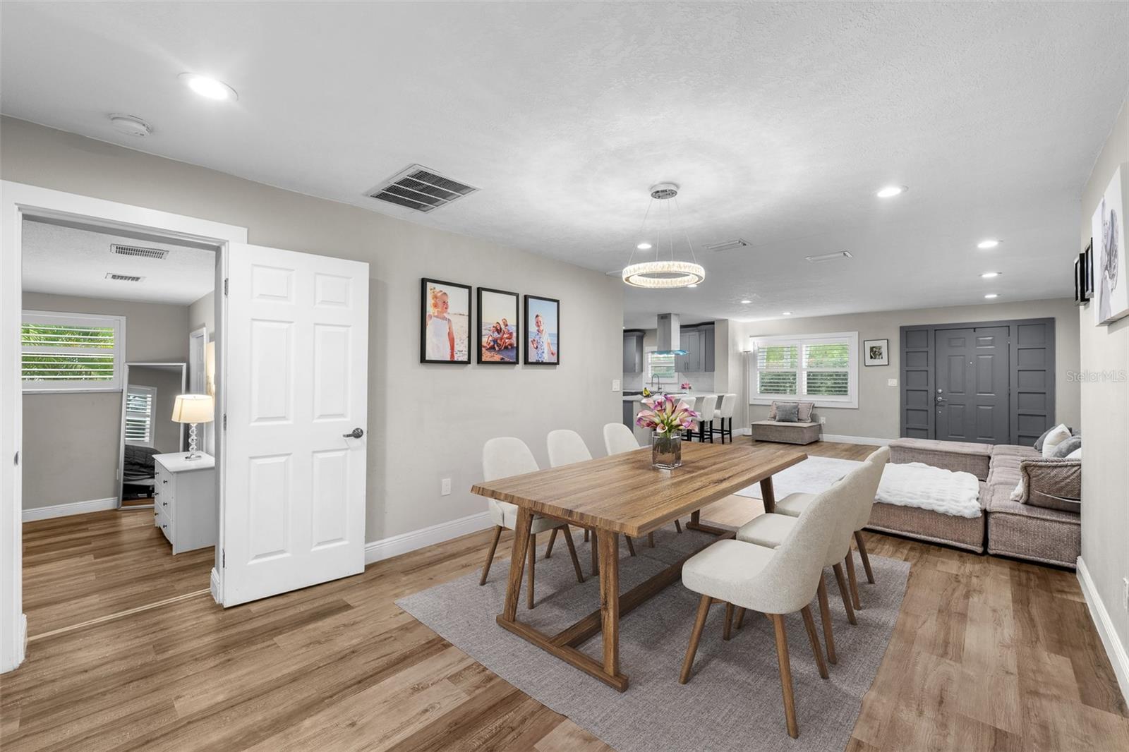 Image 14 of 42 For 3301 Ballast Point Boulevard