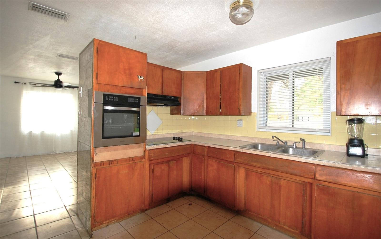 Image 4 of 12 For 4317 70th Avenue N