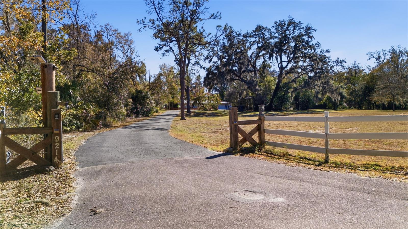Image 8 of 30 For 9214 Rhea Drive