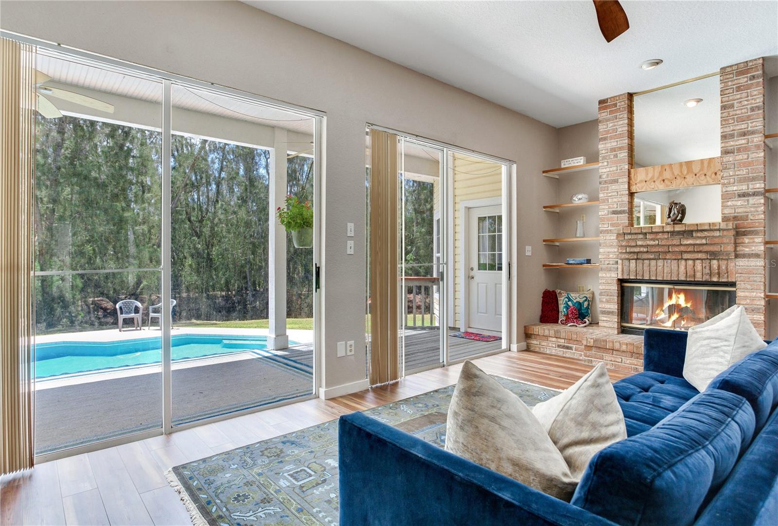 Image 19 of 71 For 1851 Juanita Court