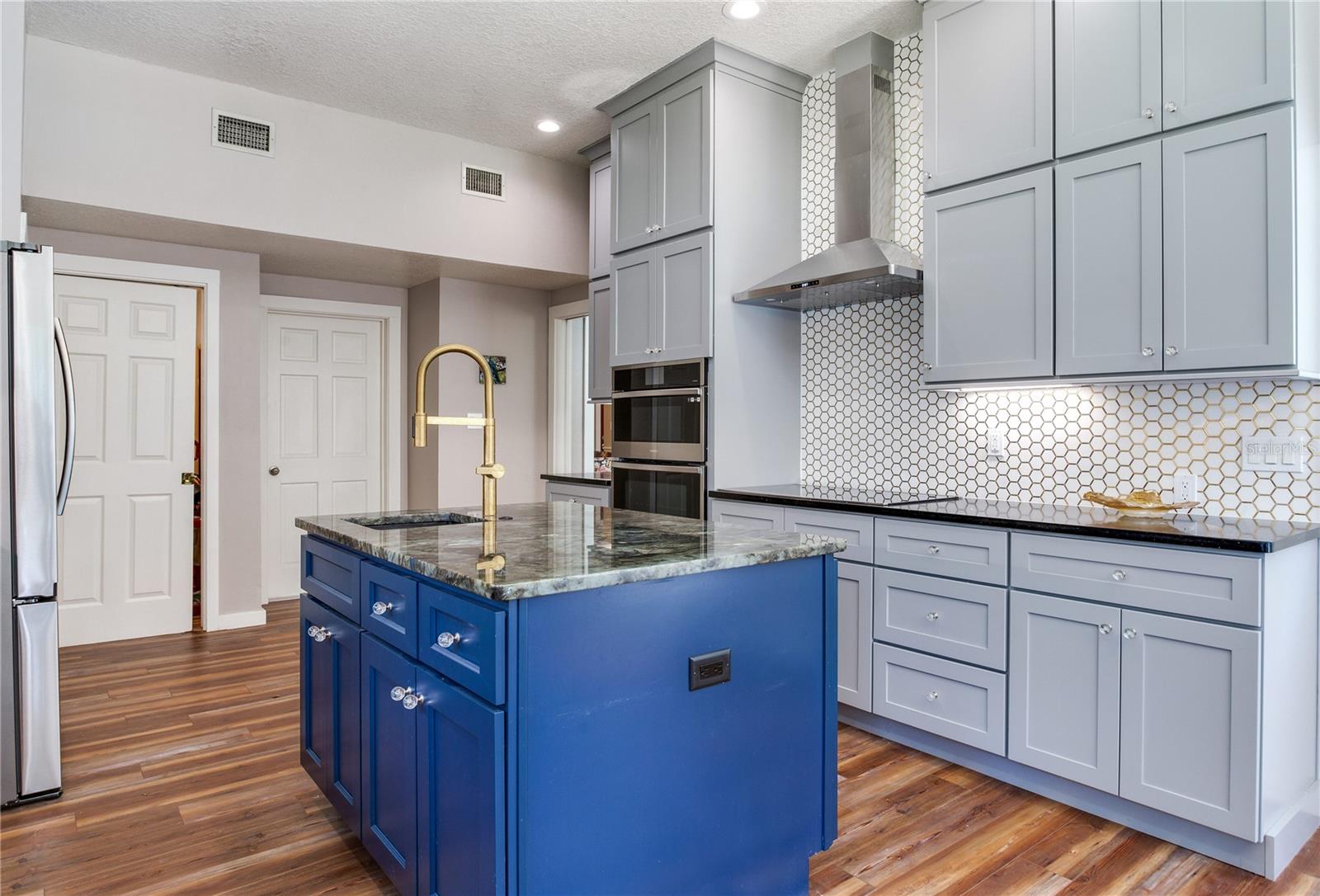 Image 28 of 71 For 1851 Juanita Court