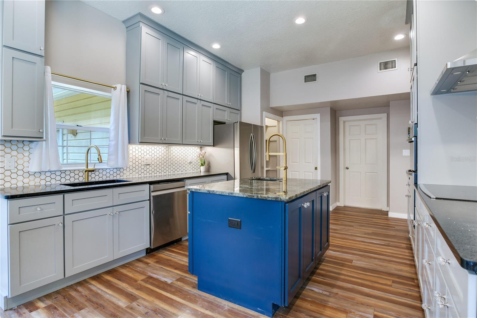 Image 29 of 71 For 1851 Juanita Court