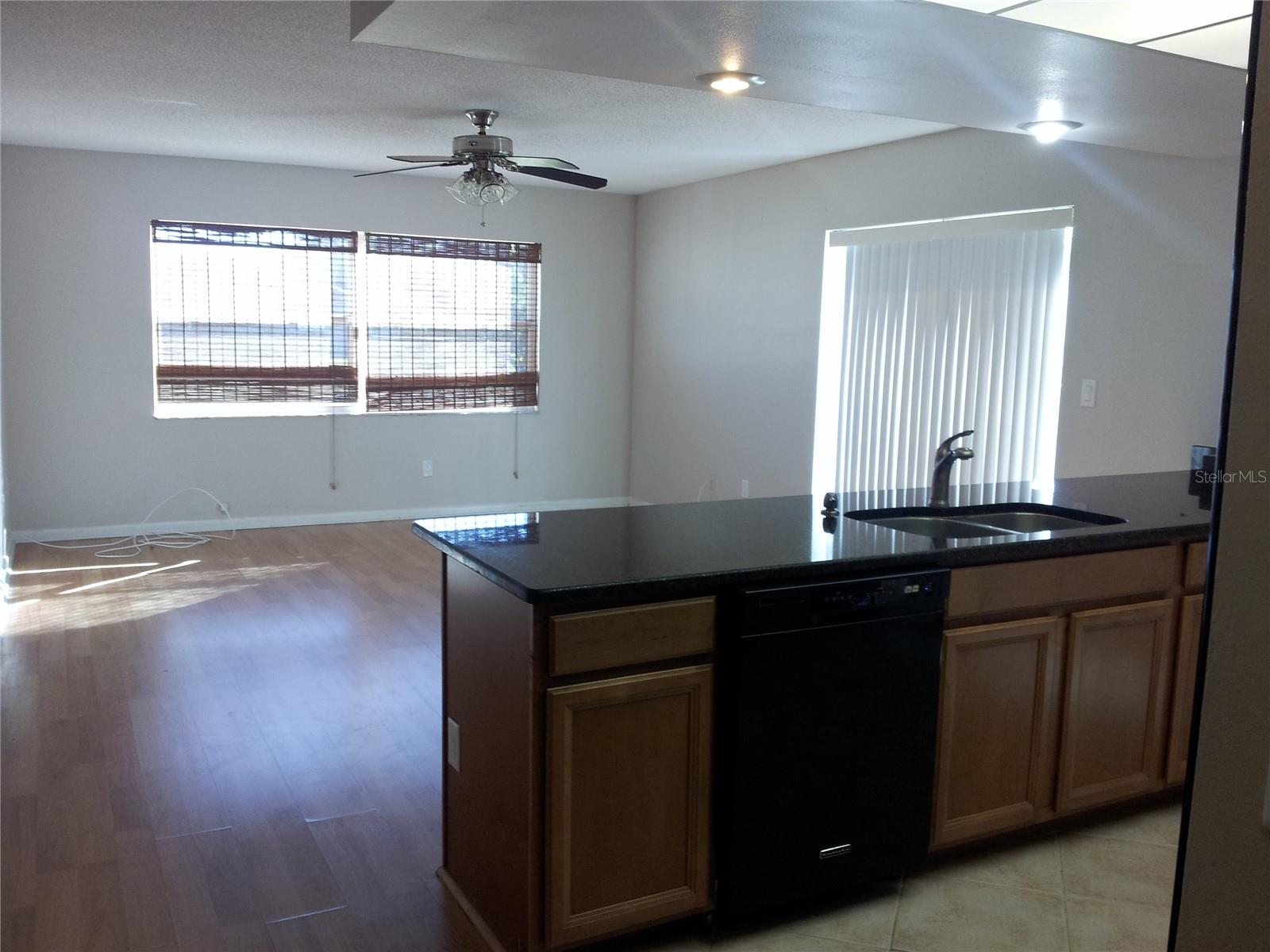 Image 4 of 8 For 10521 113th Street