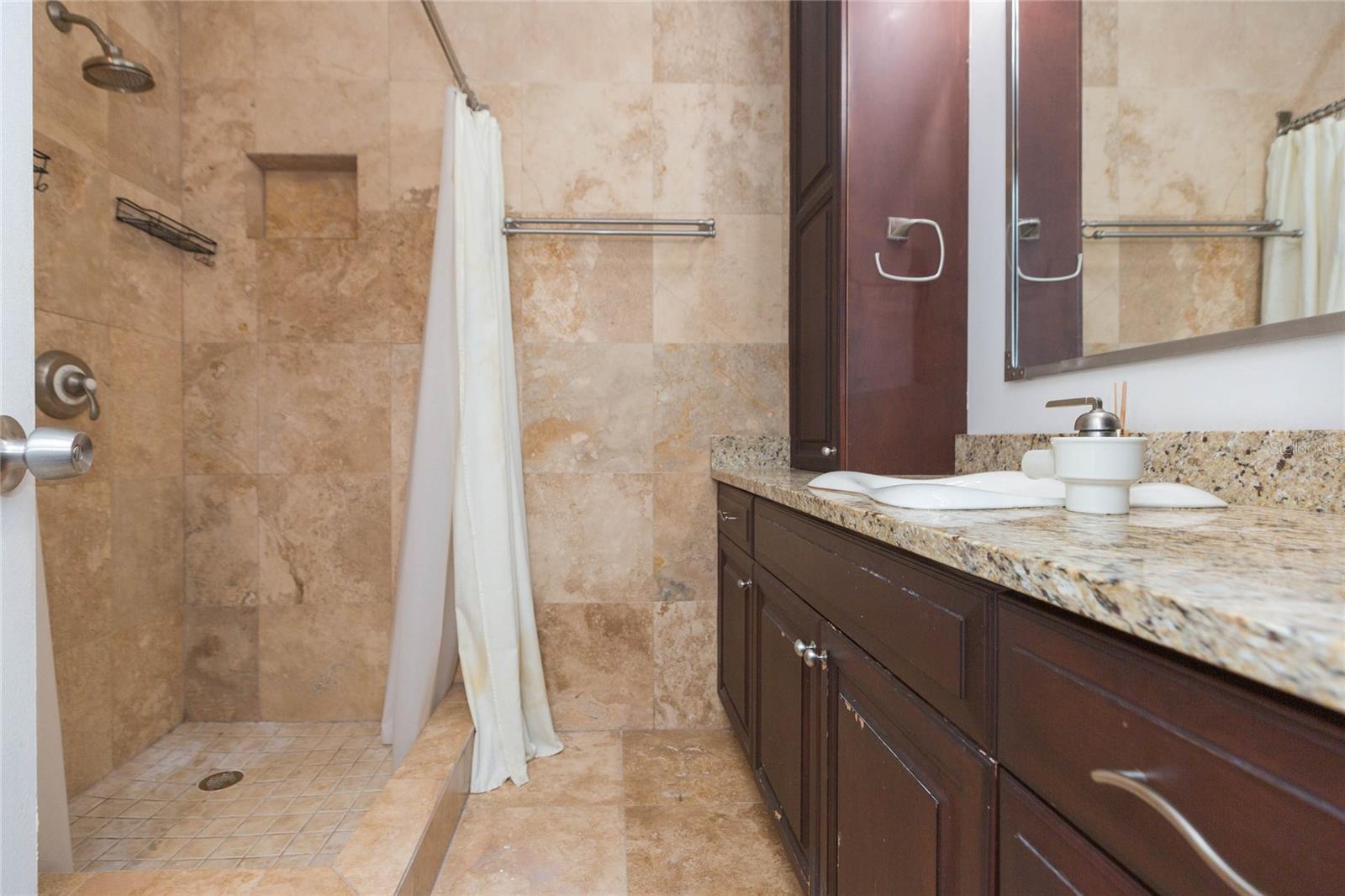 Image 29 of 42 For 12738 Wood Trail Boulevard