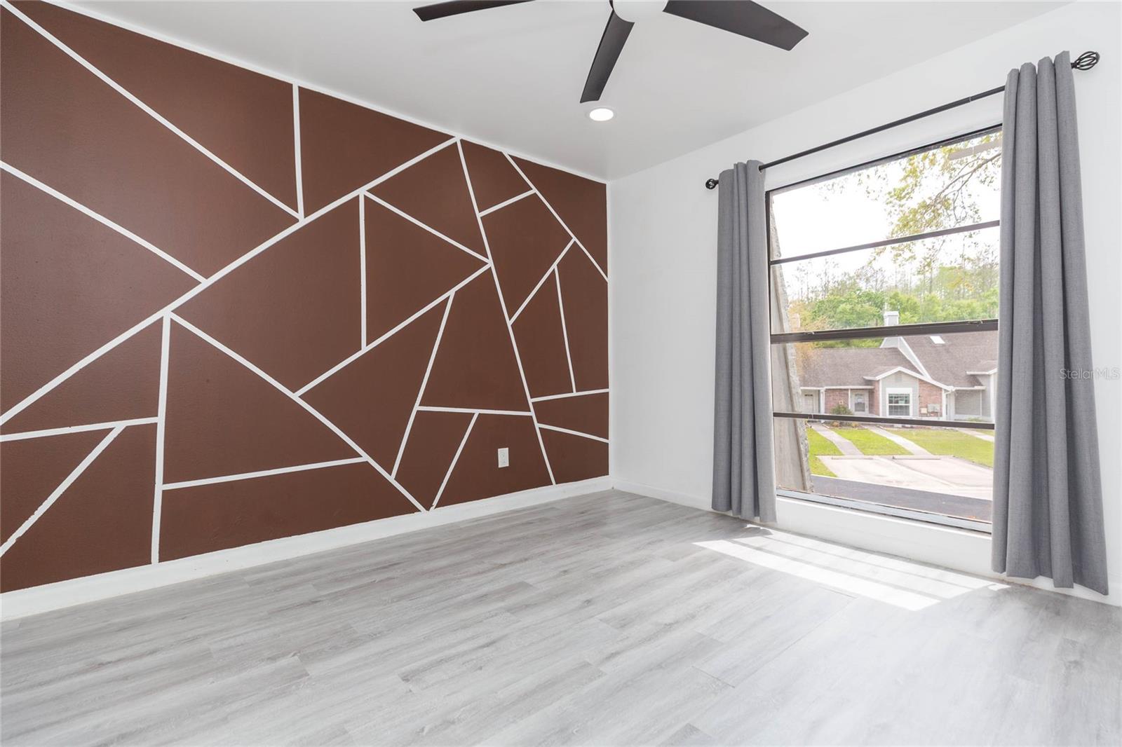 Image 31 of 42 For 12738 Wood Trail Boulevard