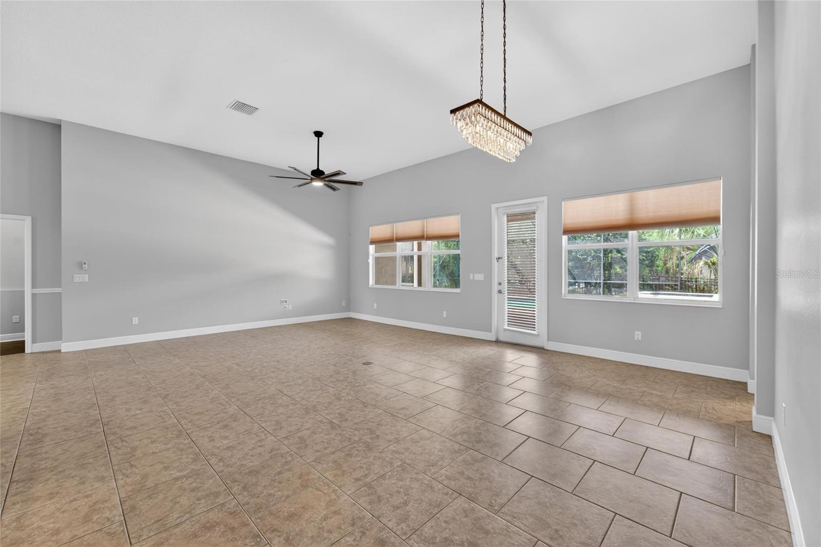 Image 17 of 100 For 15921 Persimmon Grove Drive