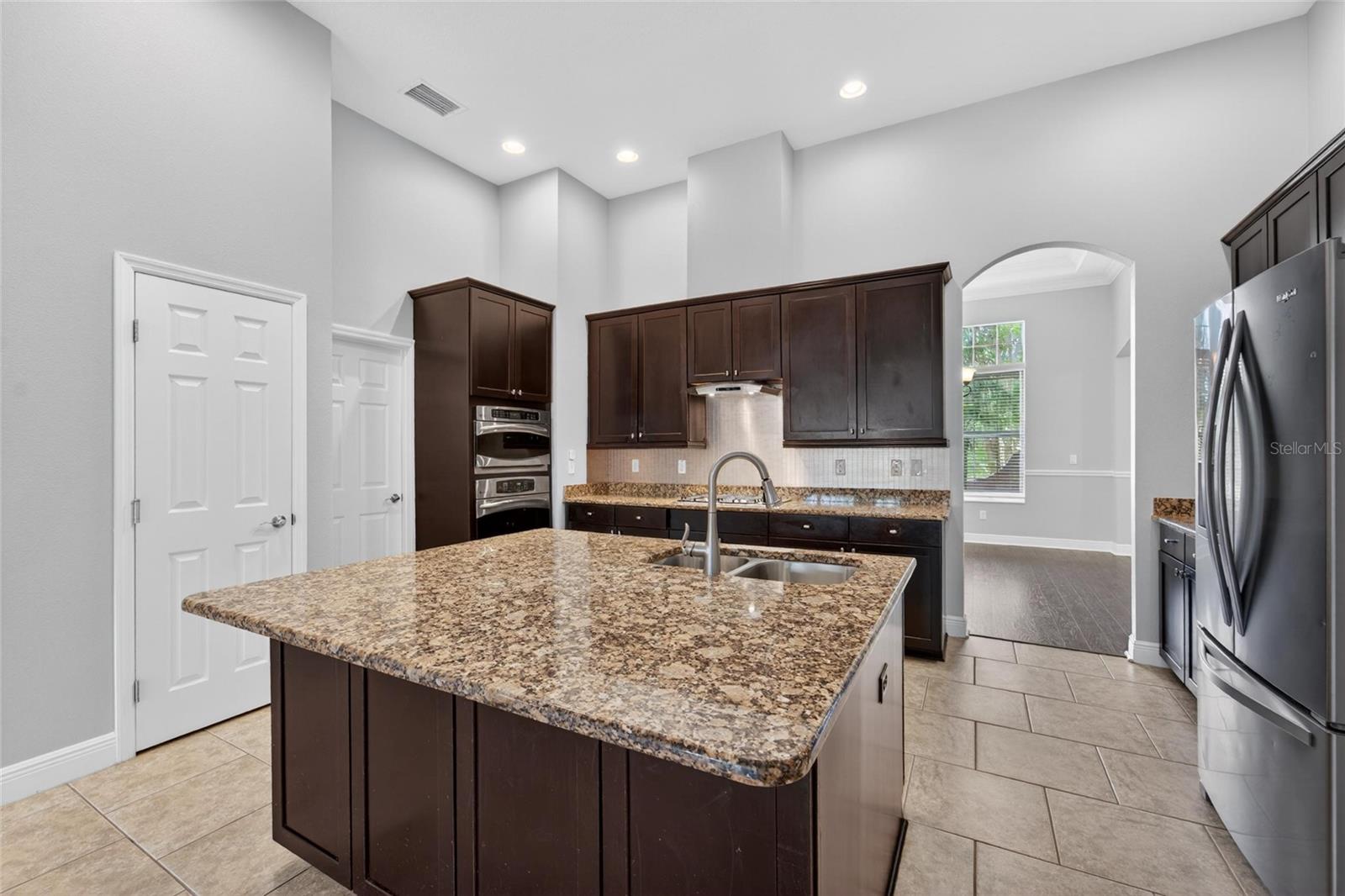 Image 21 of 100 For 15921 Persimmon Grove Drive