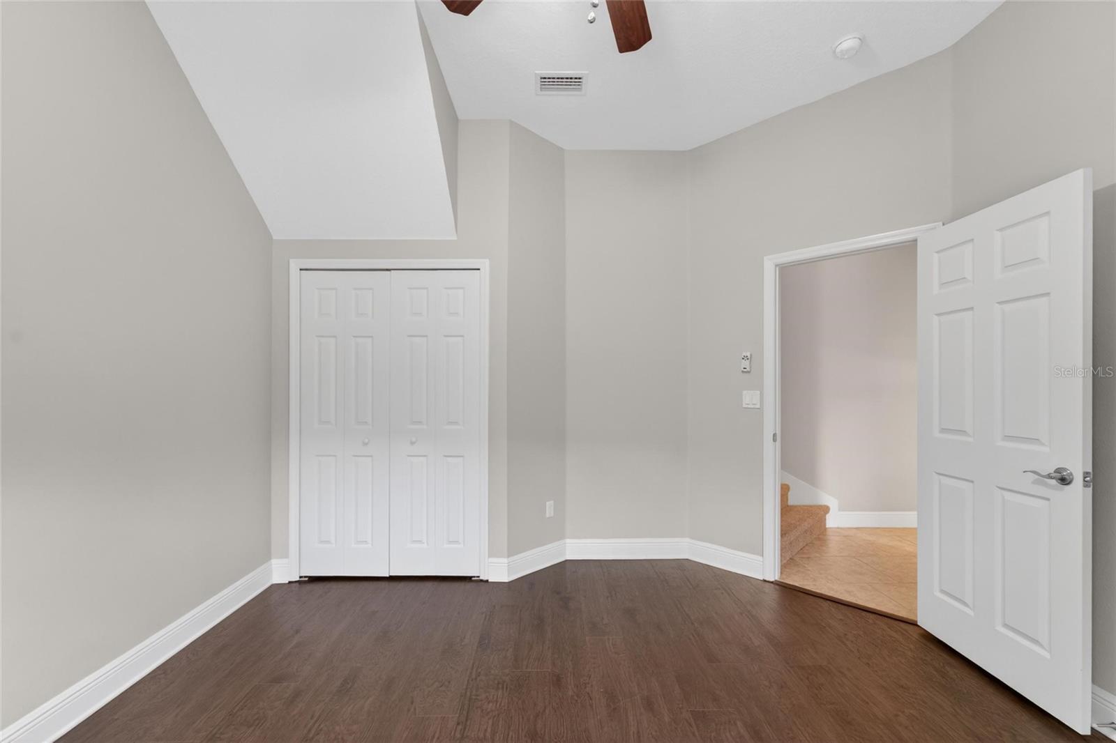 Image 41 of 100 For 15921 Persimmon Grove Drive