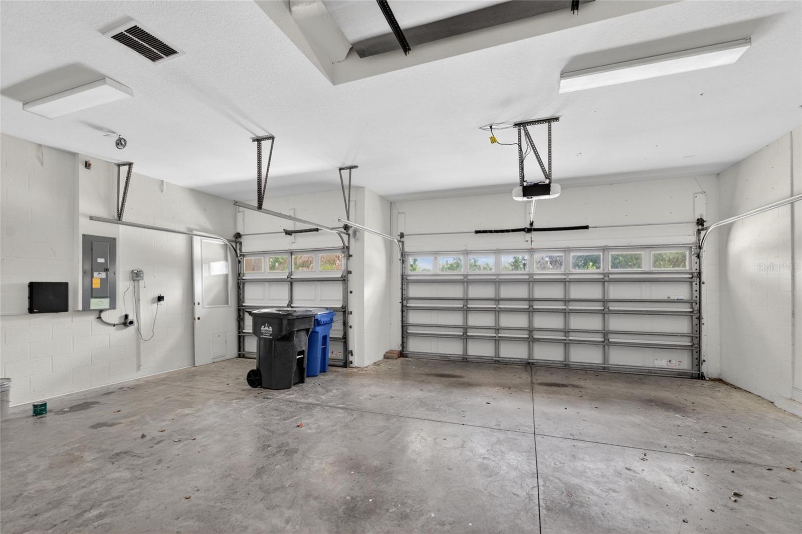 Image 46 of 100 For 15921 Persimmon Grove Drive