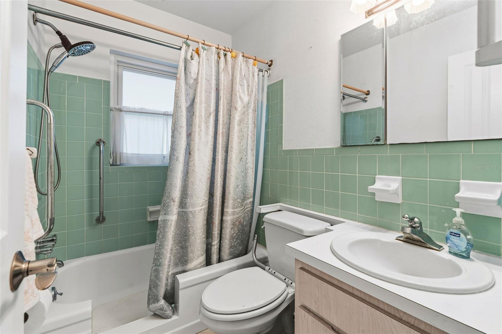 Image 14 of 31 For 12400 Park Boulevard 521