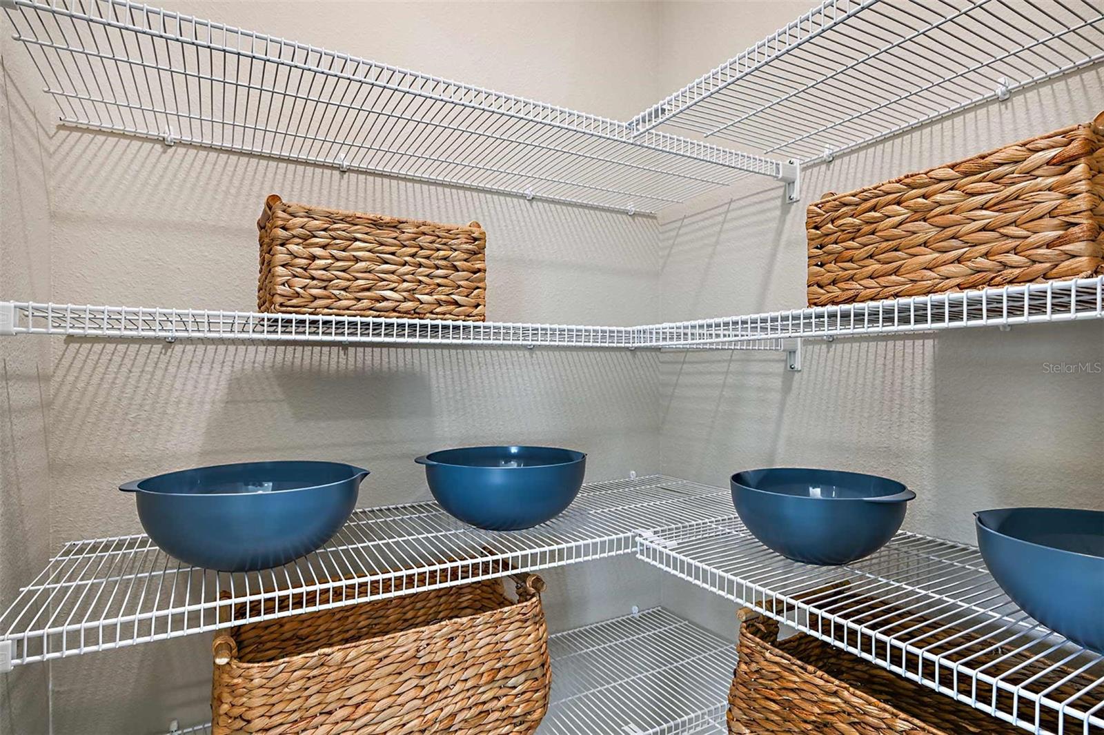 Image 6 of 29 For 1711 Vanilla Street