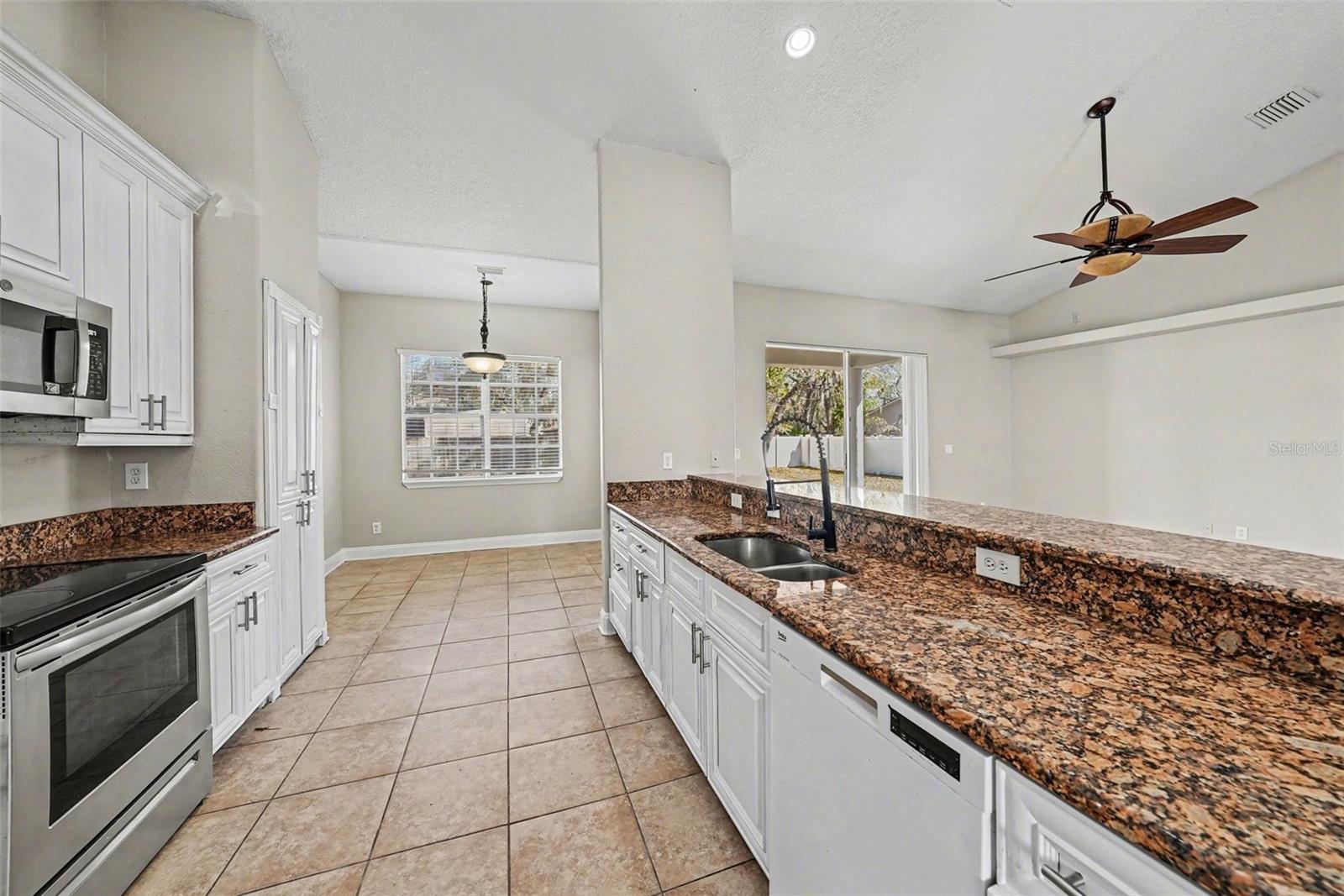 Image 12 of 27 For 5300 Eagle Boulevard