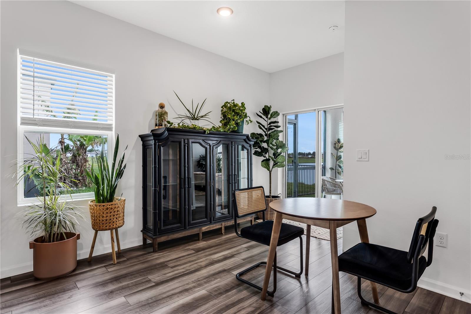 Image 15 of 36 For 10459 Ladybug Cove