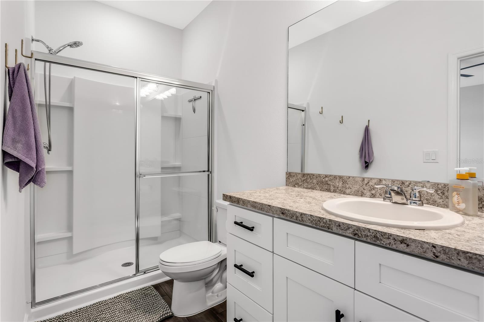 Image 21 of 36 For 10459 Ladybug Cove