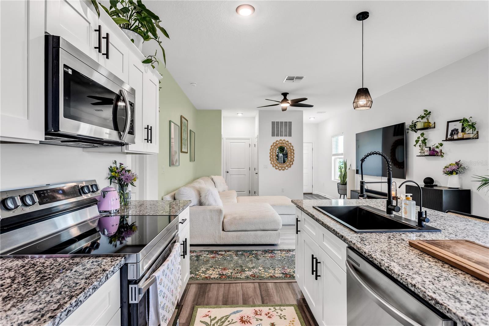 Image 9 of 36 For 10459 Ladybug Cove