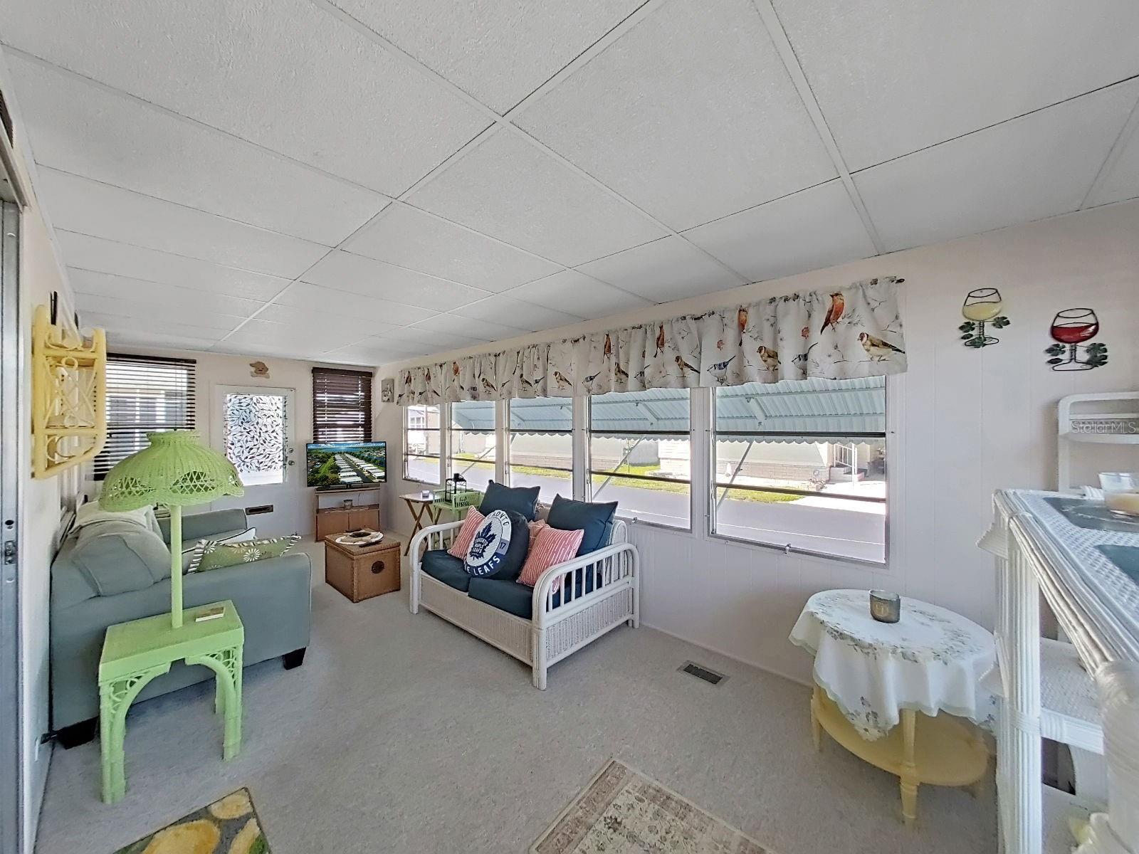 Listing photo id 9 for 9900 Ulmerton Road 238